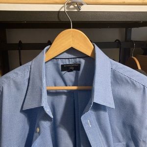 Banana Republic Blue Dress Shirt. XL - 17.5.